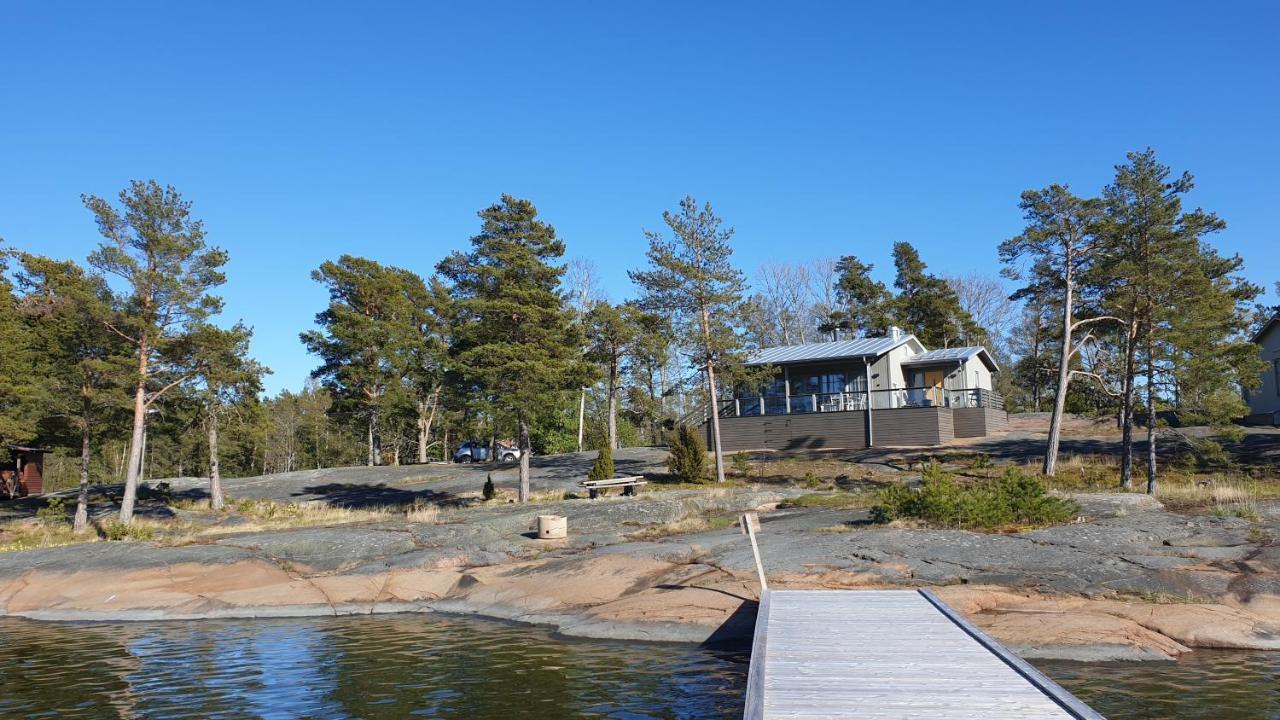 Basto Hotel & Stugby Palsbole Exterior photo